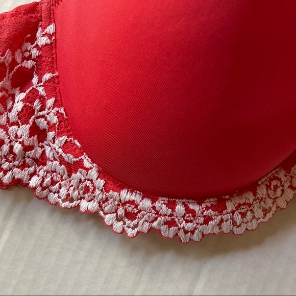 Wacoal Bra Size 36C Coral color - Picture 2 of 6